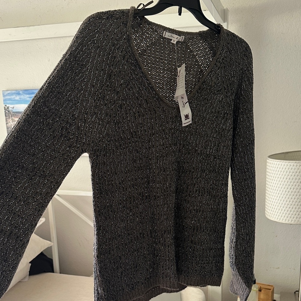Willow & Clay Dark Gray V-Neck Sweater